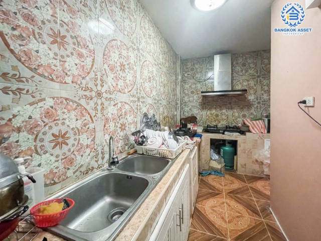 *****บ้านเดี่ยวมือสองนนทบุรี ม.นิชชารมณ์ ราชพฤกษ์-รัตนาธิเบศร์ เนื้อที่ 50.6 ตร.ว. ฟังก์ชัน 4 ห้องนอน 4 ห้องน้ำ จอดรถได้ 2 คัน บนทำเลดีที่สุด เข้าเมืองสะดวก ใกล้รถไฟฟ้าสายสีม่วง "สถานีบางรักน้อยท่าอิฐ" ในราคาสุด!